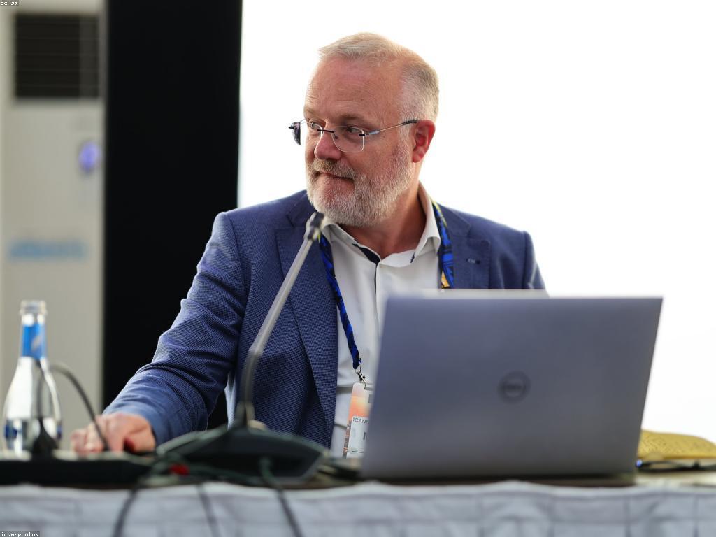 អត្ថប្រយោជន៍នៃសកម្មភាពក្នុងសហគមន៍