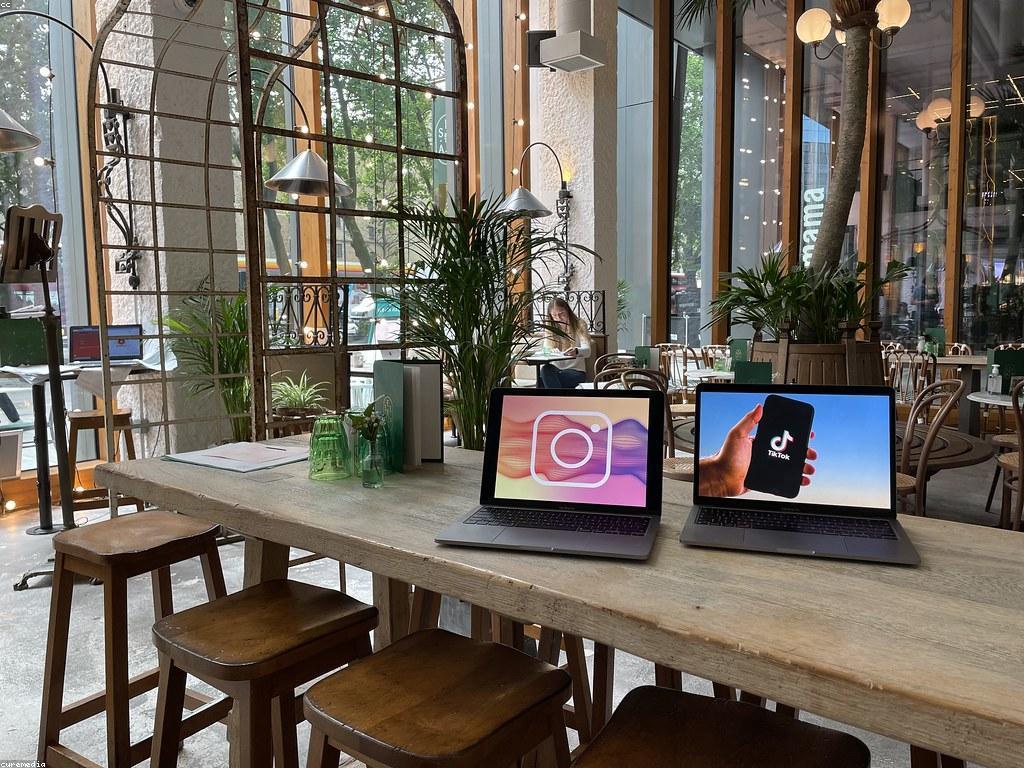 ព័ត៌មានអំពីសកម្មភាព: ការអភិវឌ្ឍ និងការប្រតិបត្ដិនៅក្នុងសង្គមសម័យថ្មី